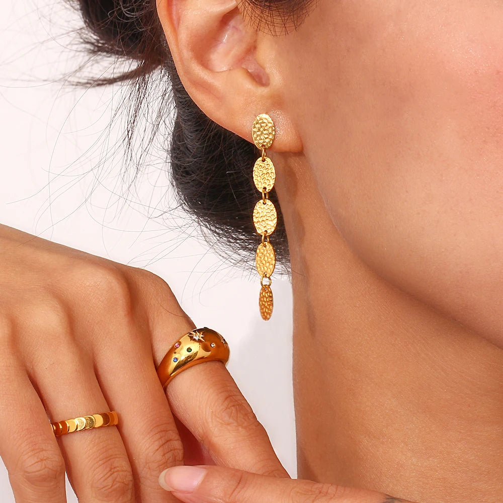 Oval Grace Earrings