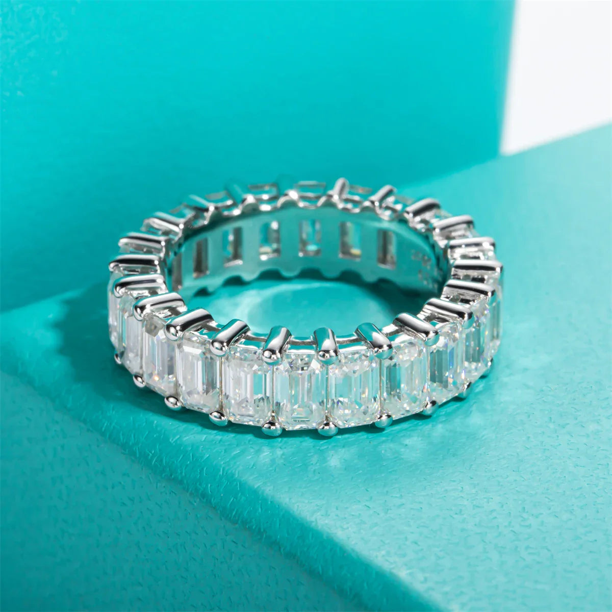 Anello Eclisse Smeraldo