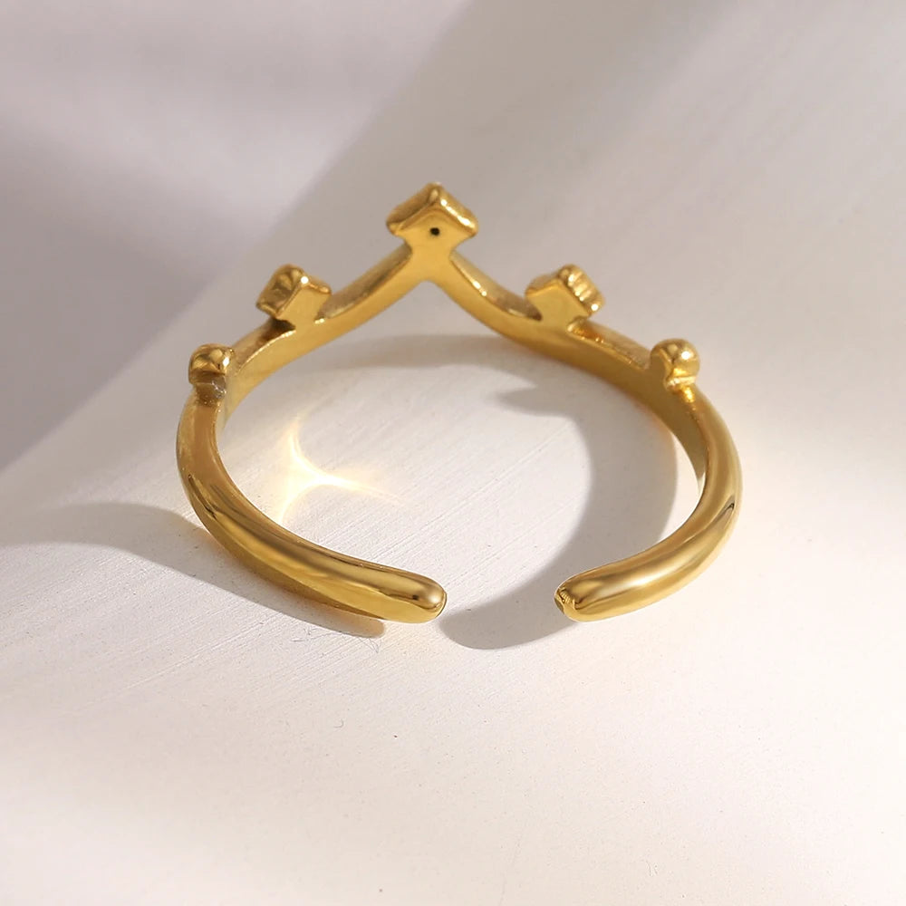 Crown Grace Ring