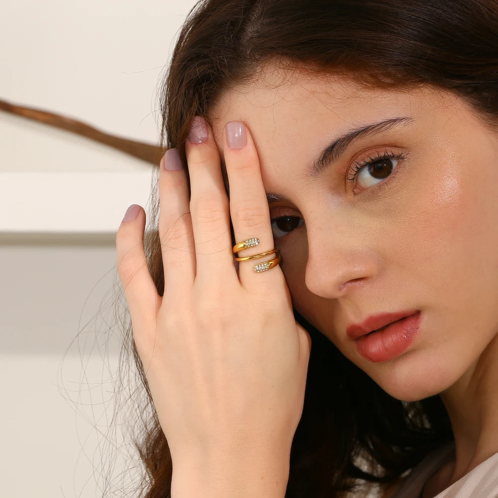 Dewdrop Layers Ring