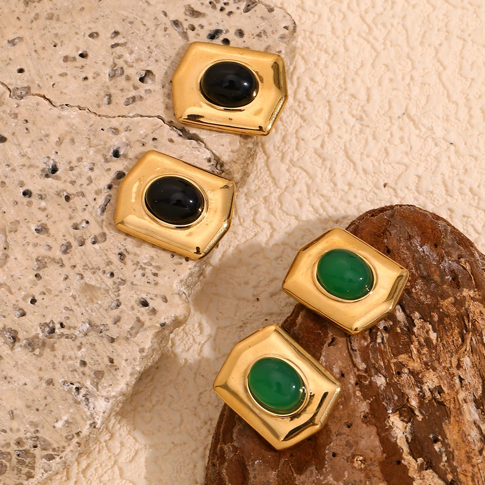 Roman Shield Agate Earrings
