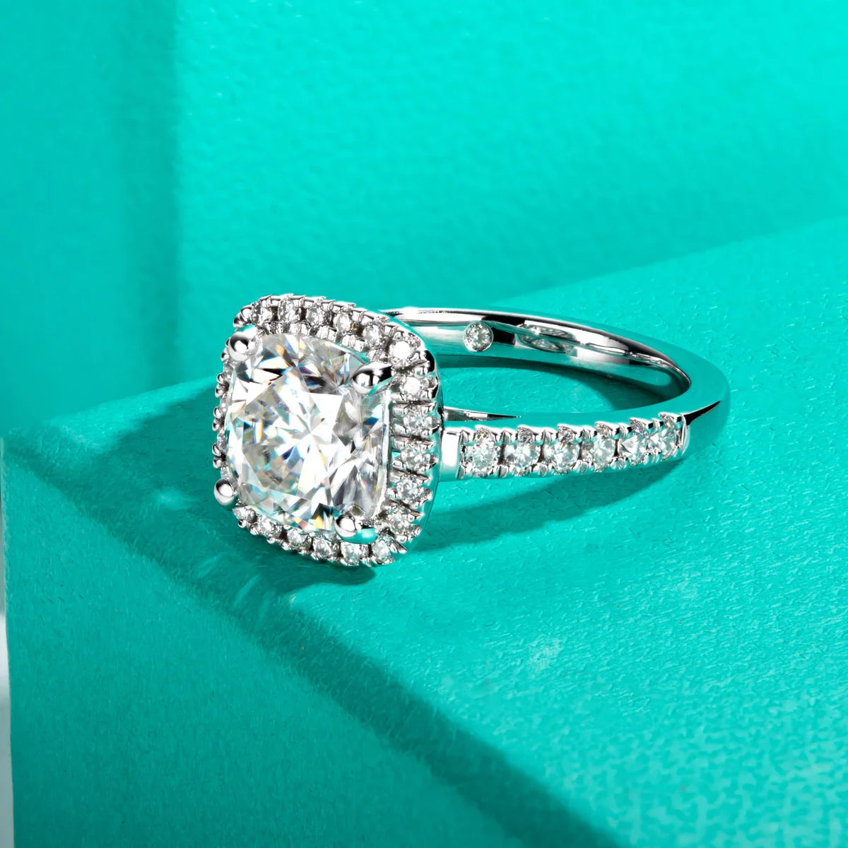 Anello Nobile Incanto