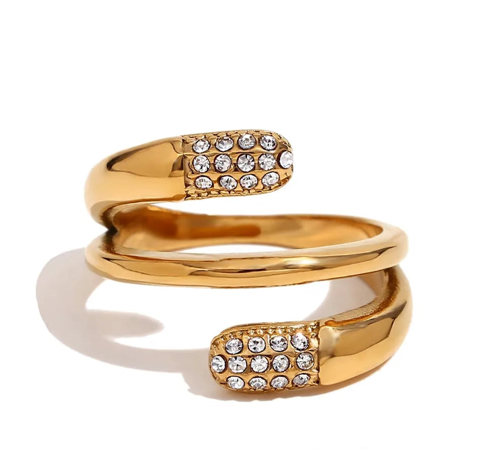 Dewdrop Layers Ring