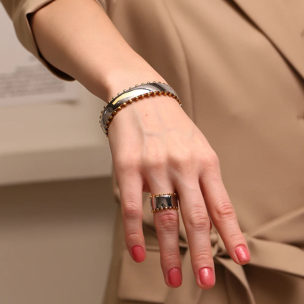 Golden Sphere Ring