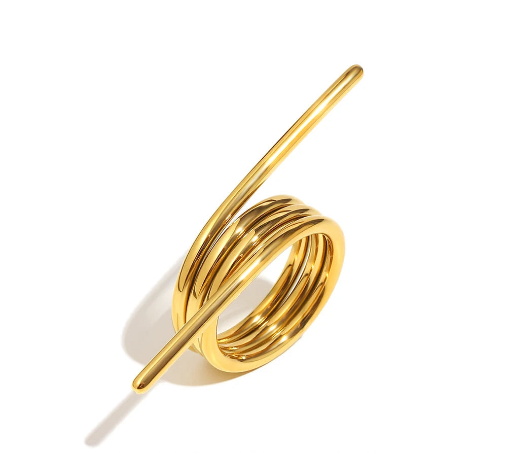 Twistline Ring