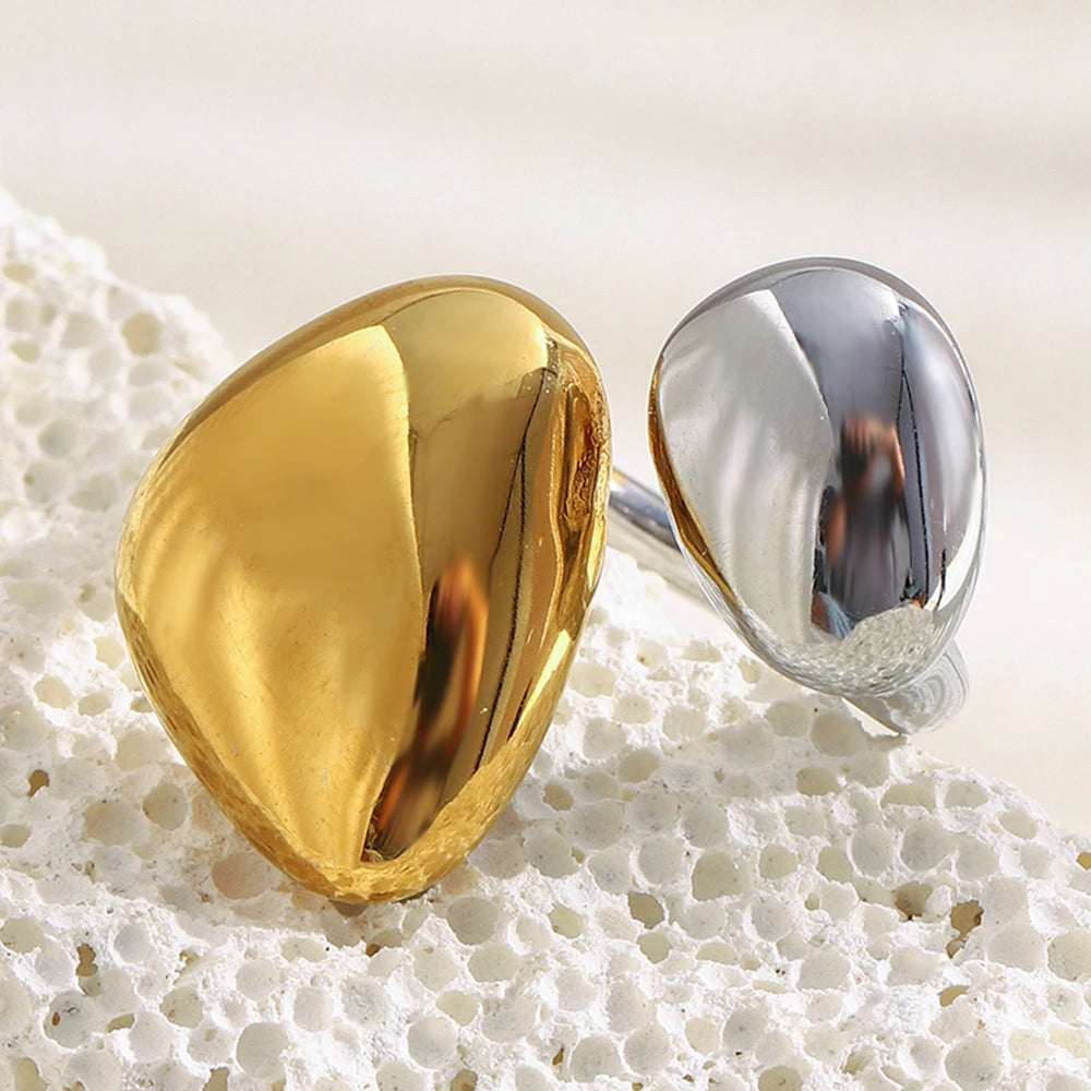 Two-Tone Asymmetric Open Ring