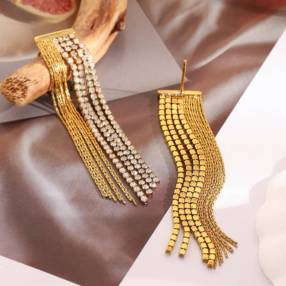 Asymmetrical Earrings with Zirconia in 316L Stainless Steel