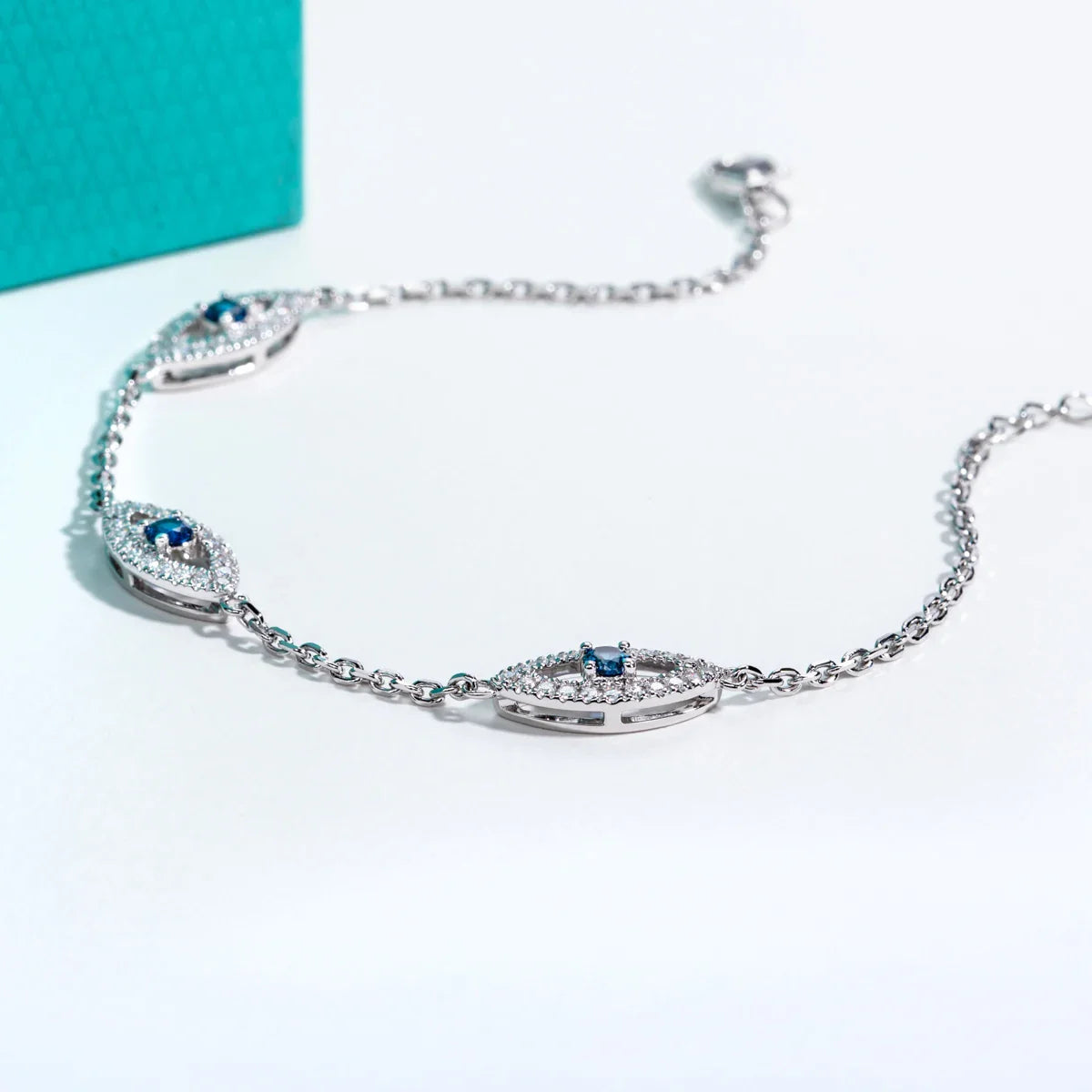 Bracciale Sguardo Protetto