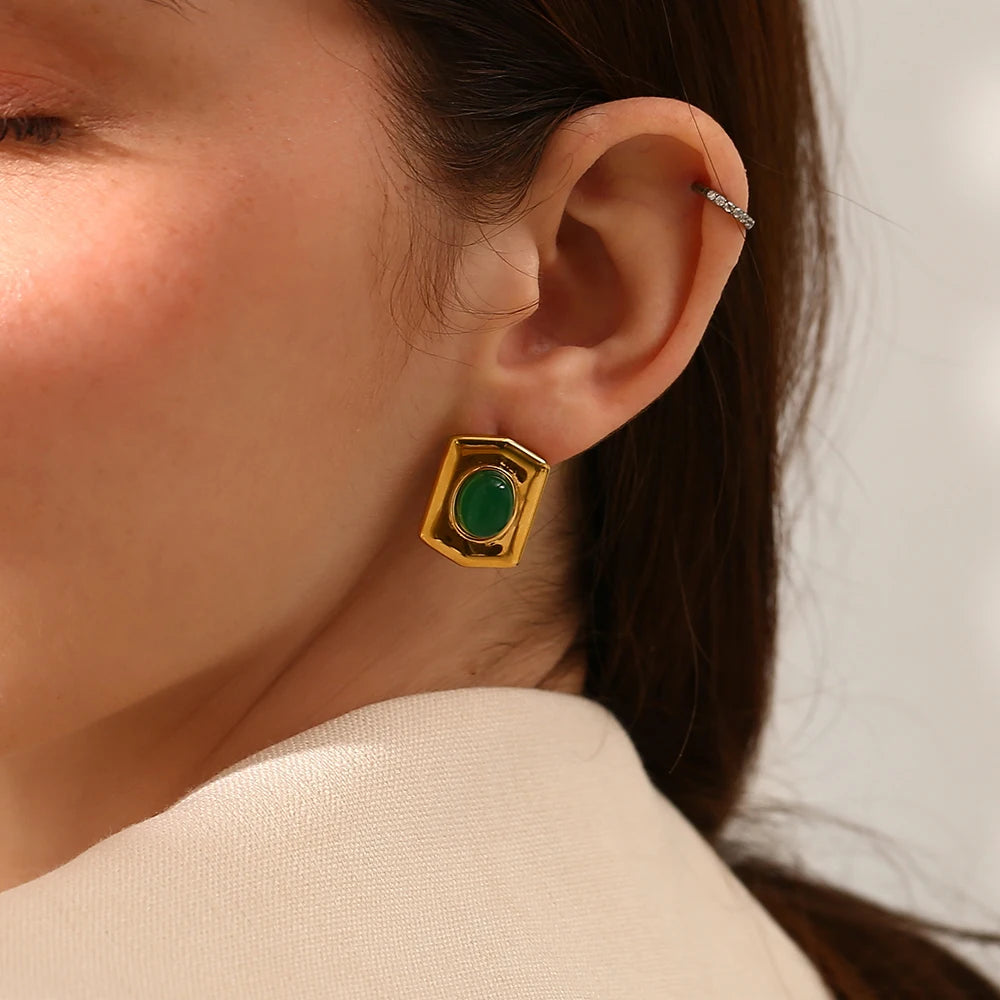 Roman Shield Agate Earrings