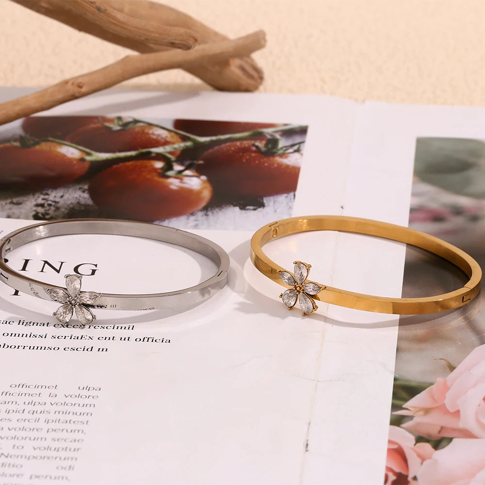 Flora Bangle