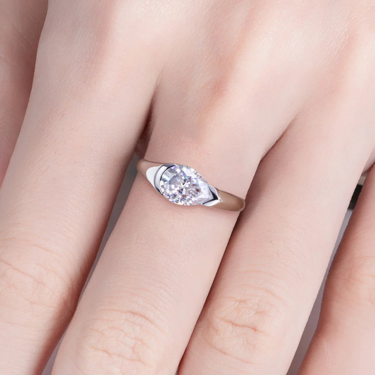 Anello Vigore Moderno