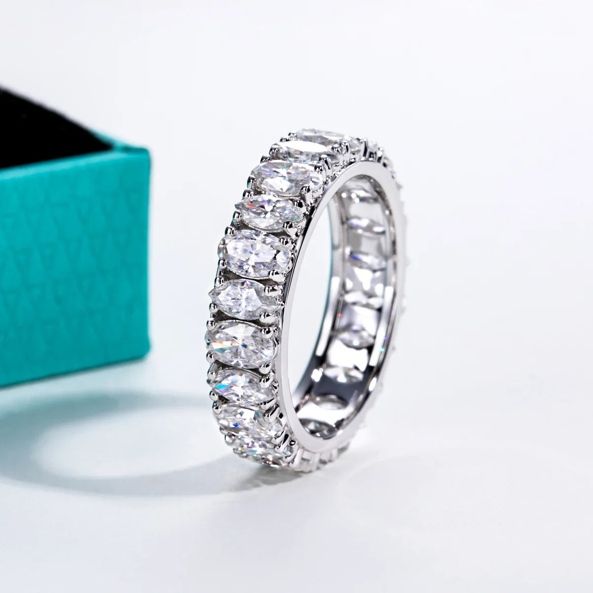 Anello Armonia Ovale
