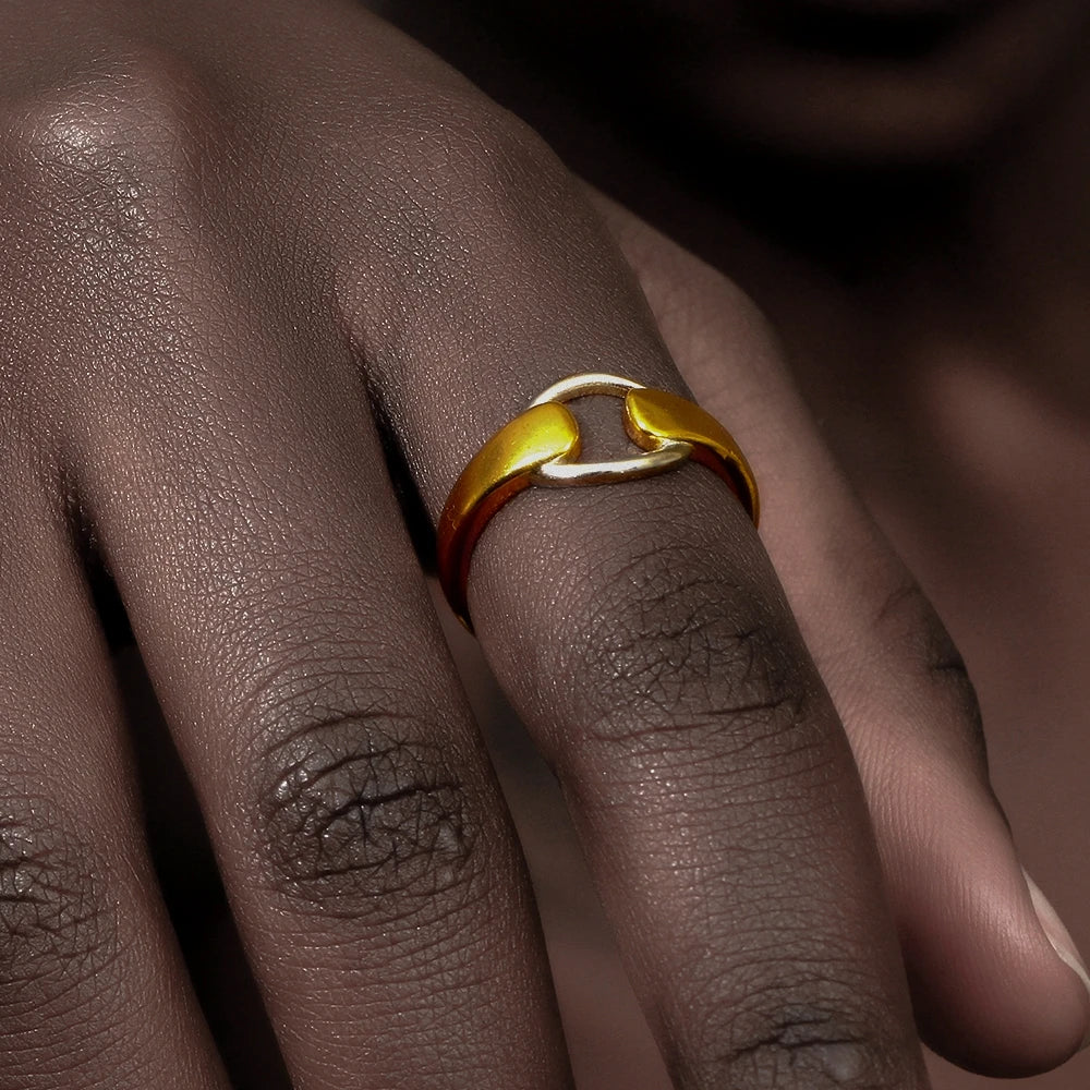 Sleek Glow Ring