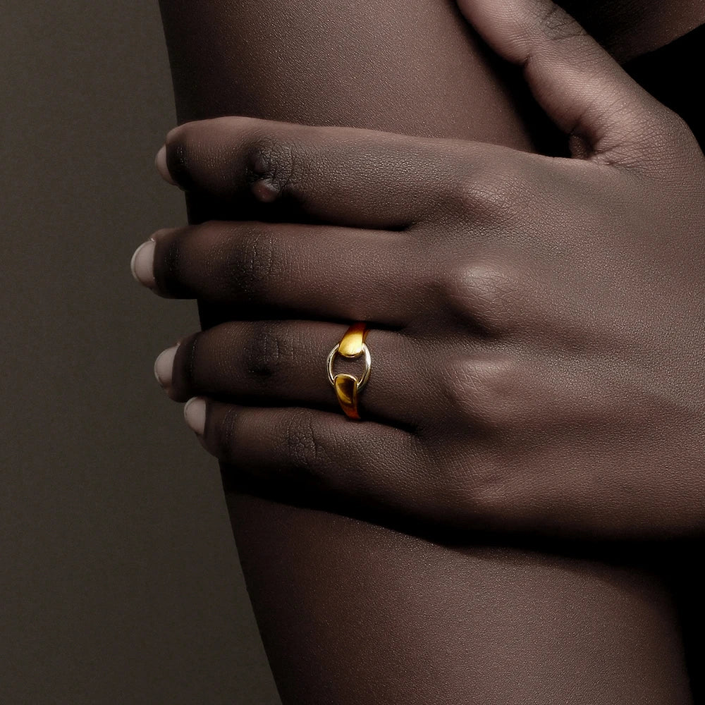 Sleek Glow Ring