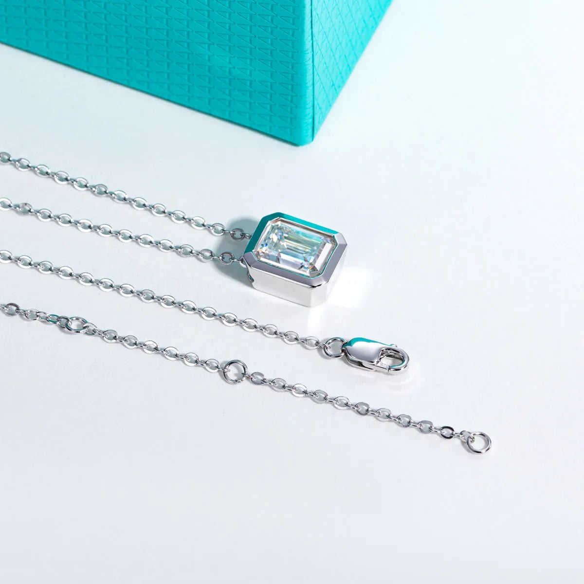 Collana Profilo Deciso