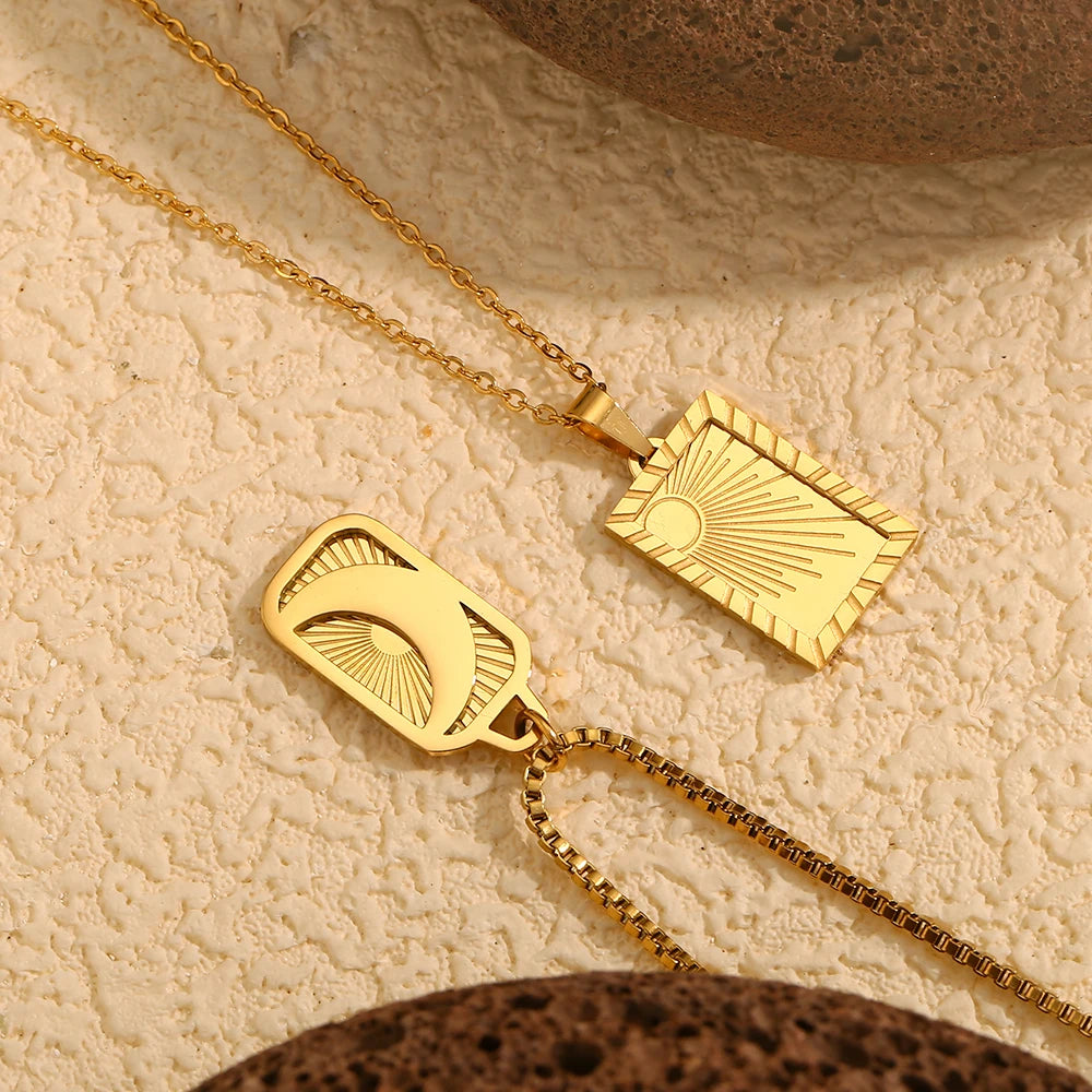 Sun Moon Rectangular Pearl Chain Necklace
