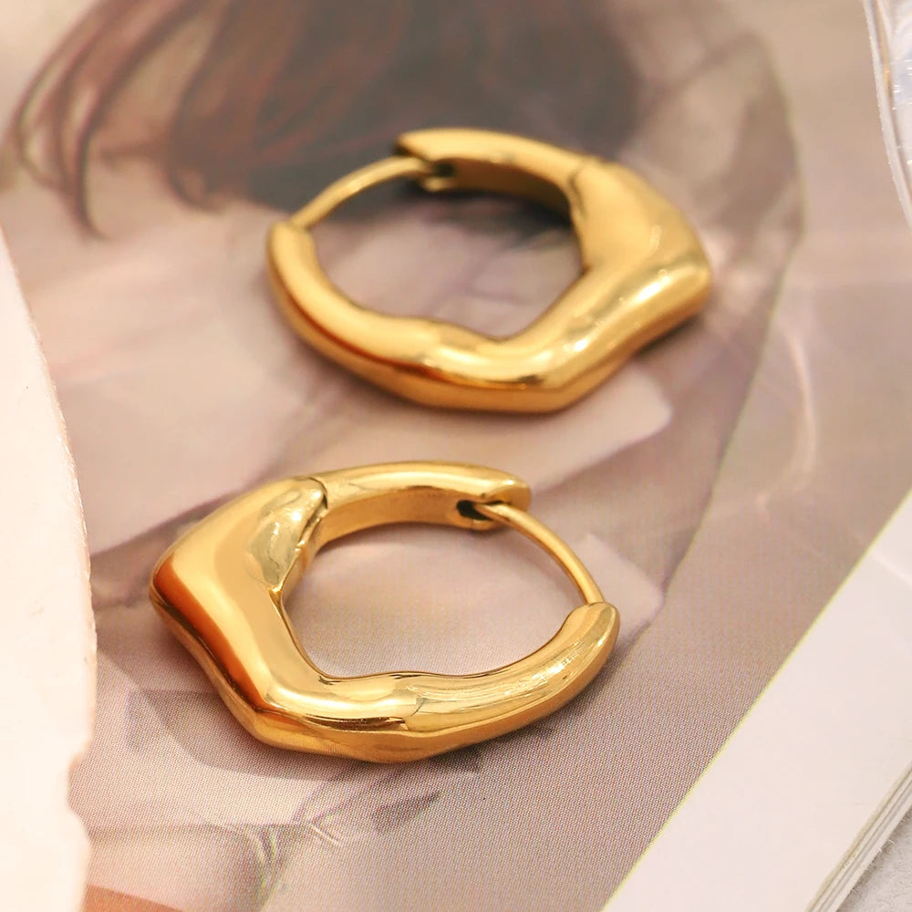 Irregular Bicolor Hoops in 316L Stainless Steel with 18K Gold Plating