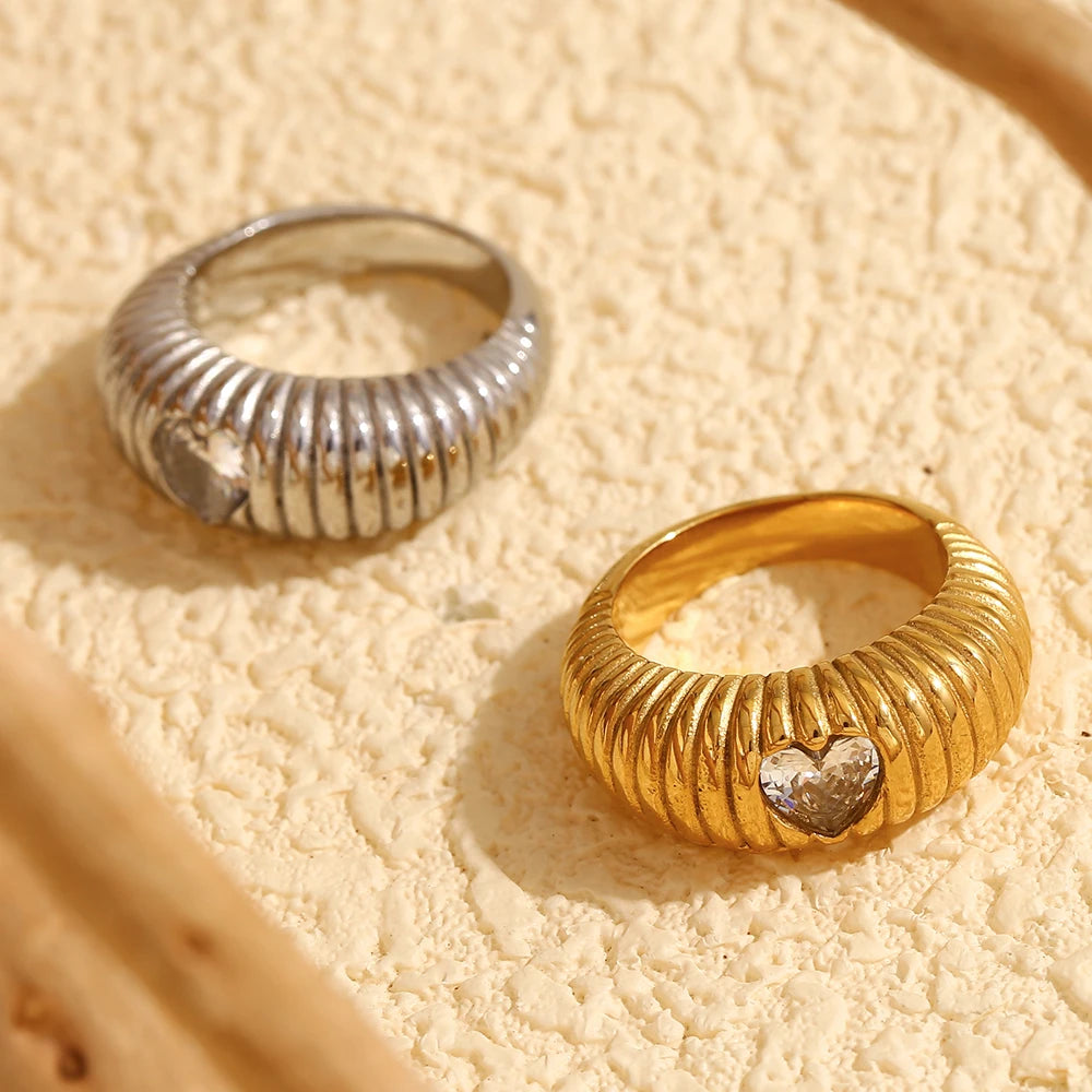 Lustre Stripe Ring