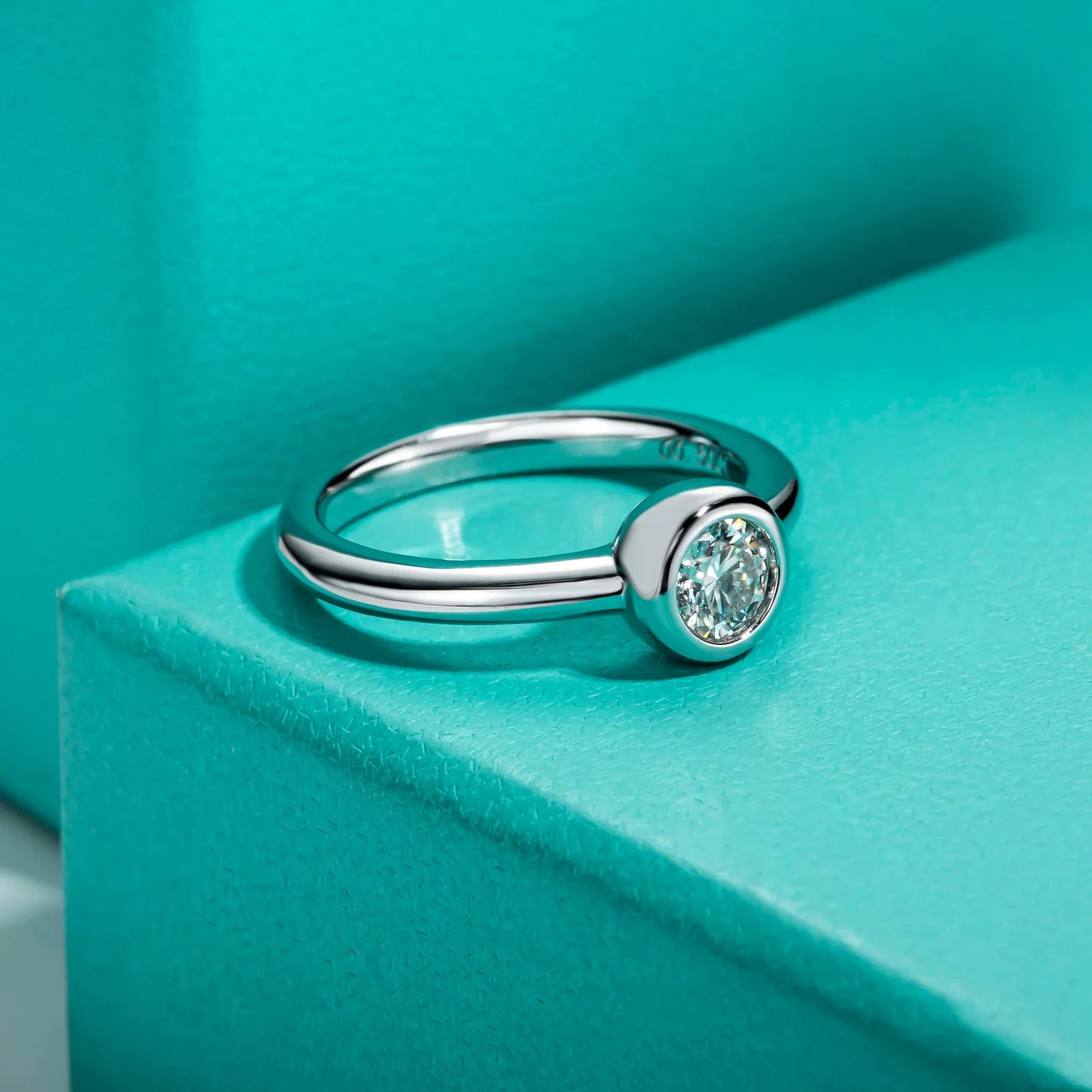 Anello Bezel Essenza Pura