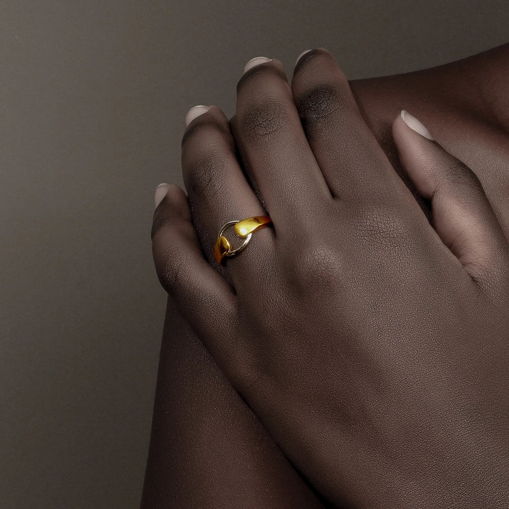 Sleek Glow Ring