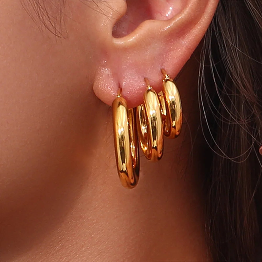 Minimalist Gold Hoops Set