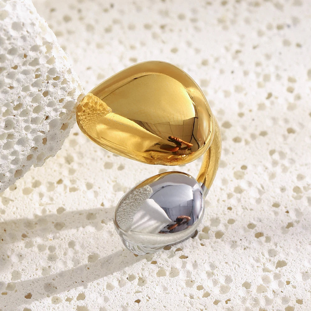 Two-Tone Asymmetric Open Ring