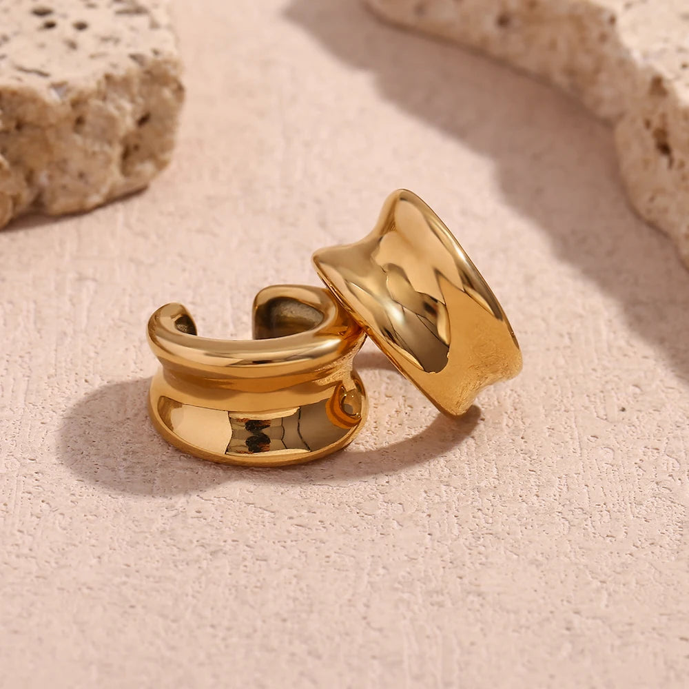 Timeless Bold Ear Clip