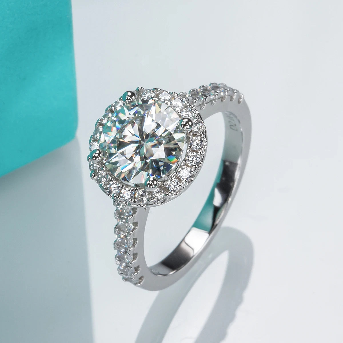 Anello Solitario Halo Splendore