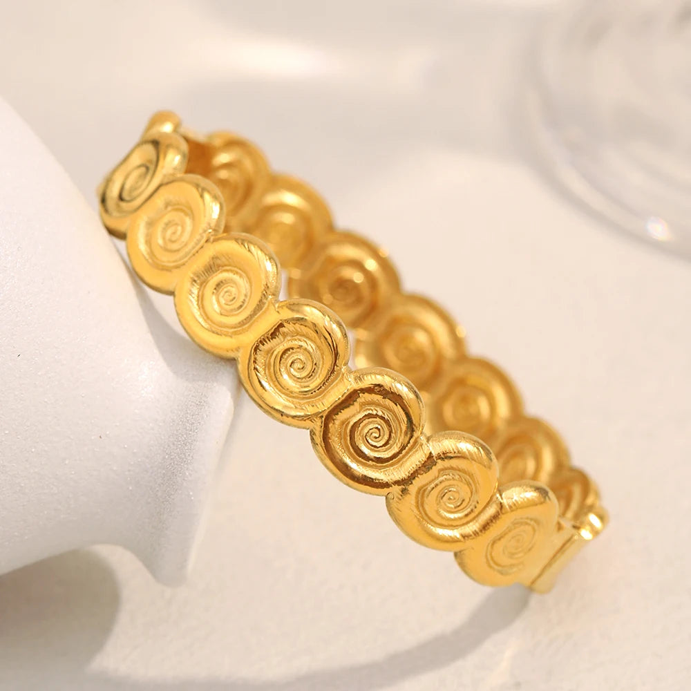 Conch Harmony Bracelet