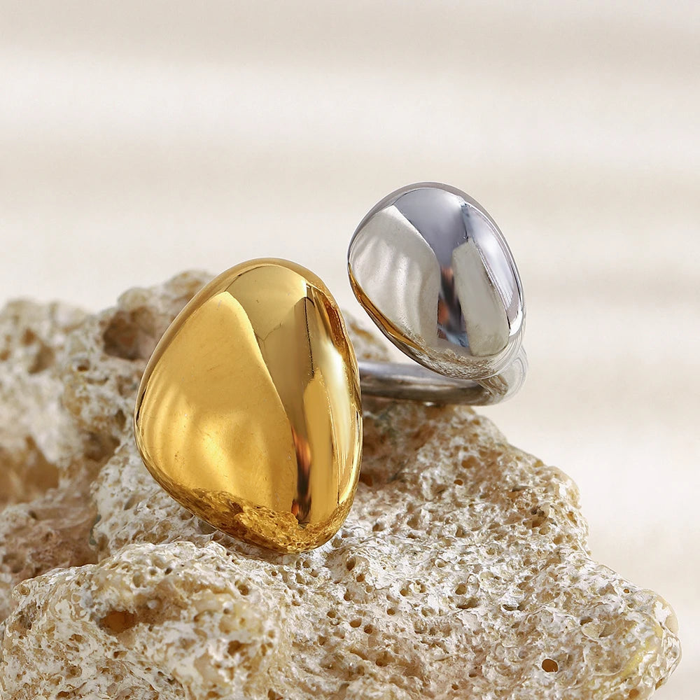 Two-Tone Asymmetric Open Ring