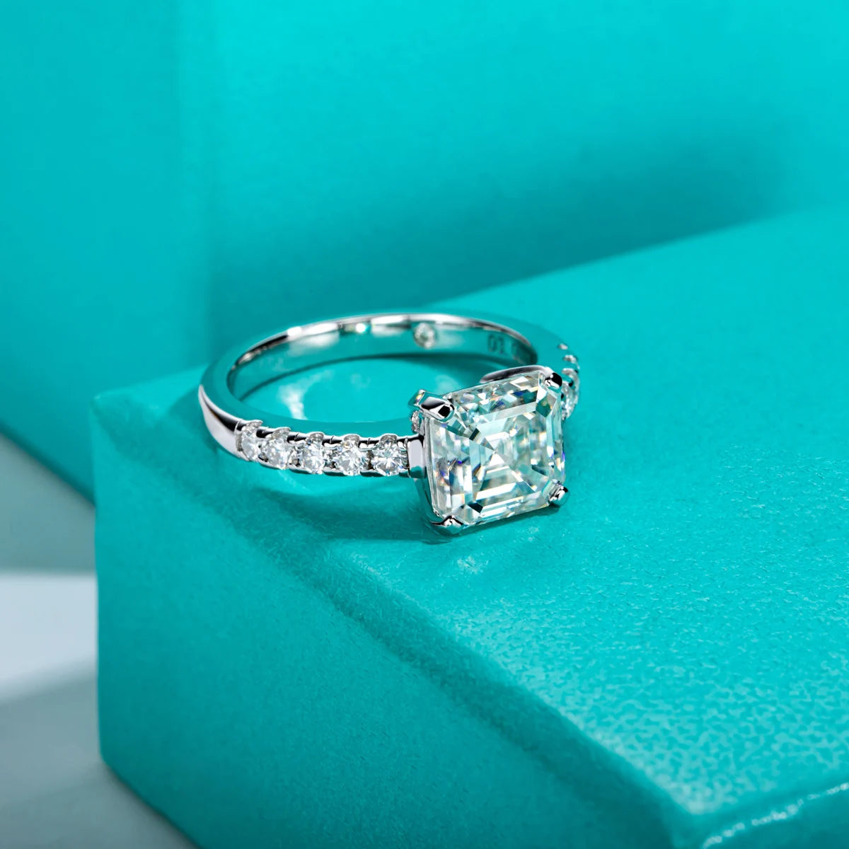 Anello Opulenza