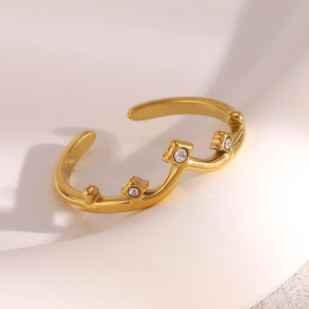 Crown Grace Ring