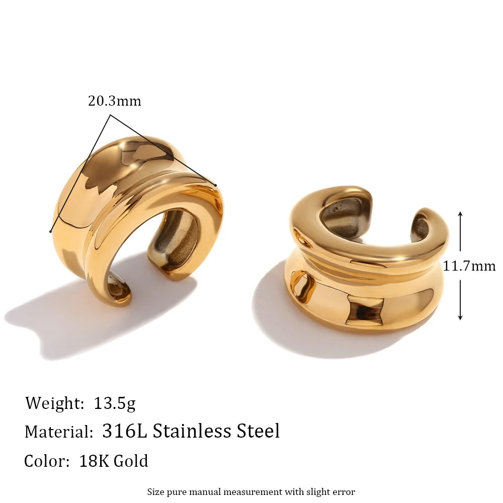 Timeless Bold Ear Clip