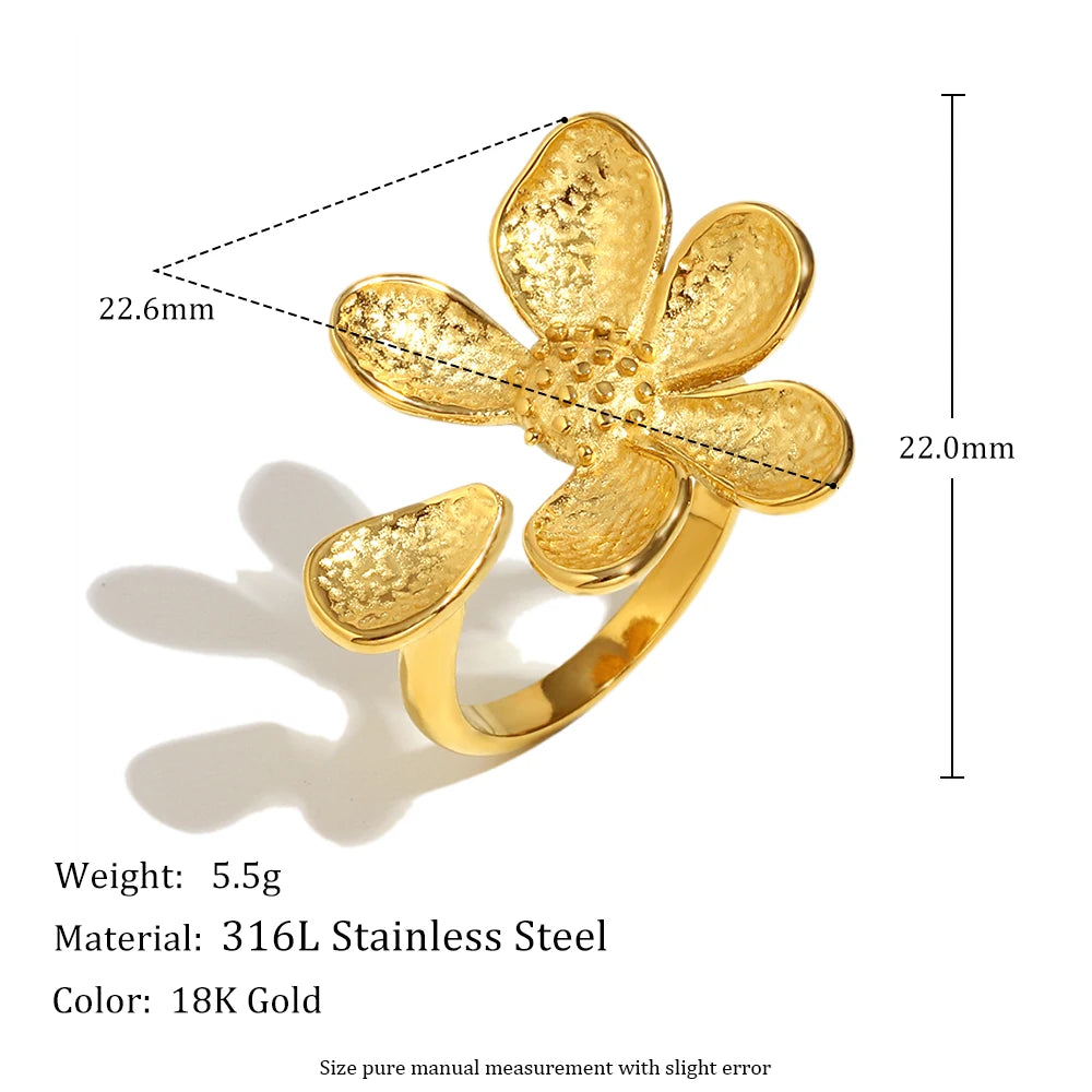 Flora Adjustable Ring