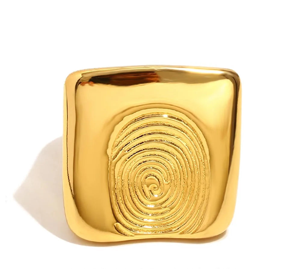 Eclipse Swirl Ring