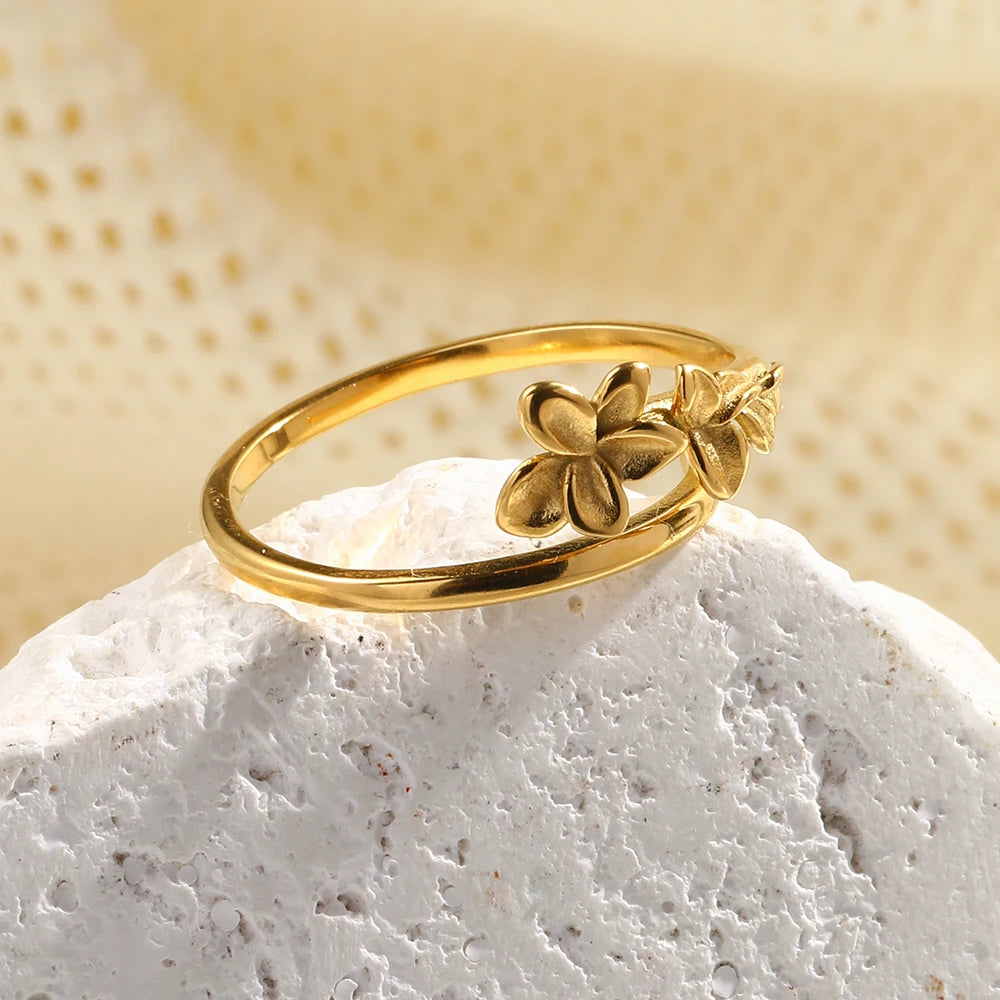 Frangipani Layered Ring