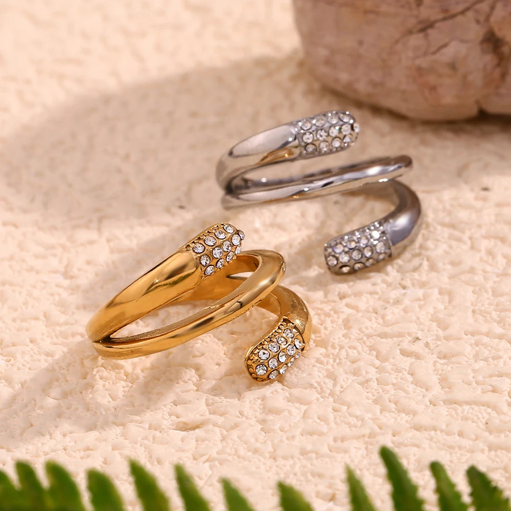 Dewdrop Layers Ring