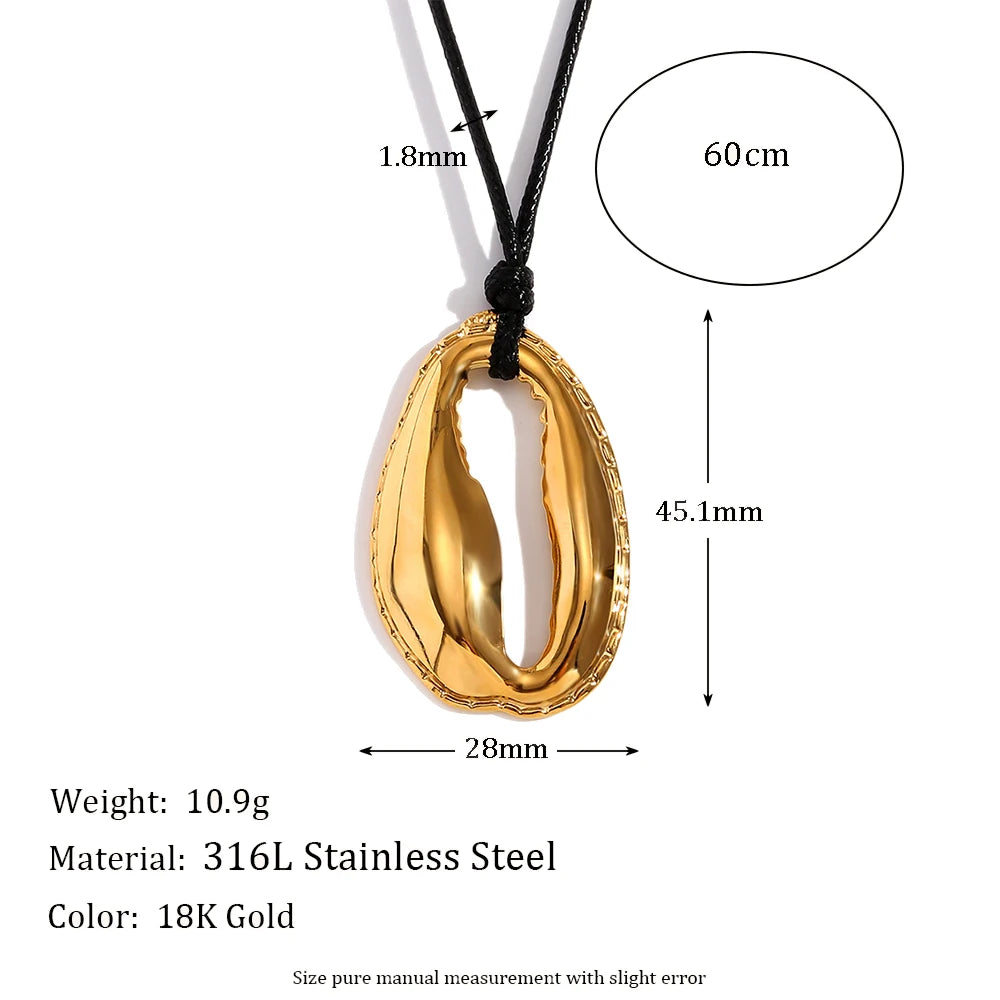 Irregular Hollow Shell Pendant Necklace