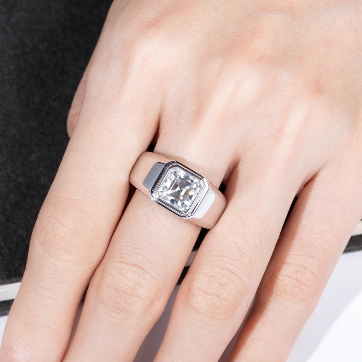 Anello Cesare