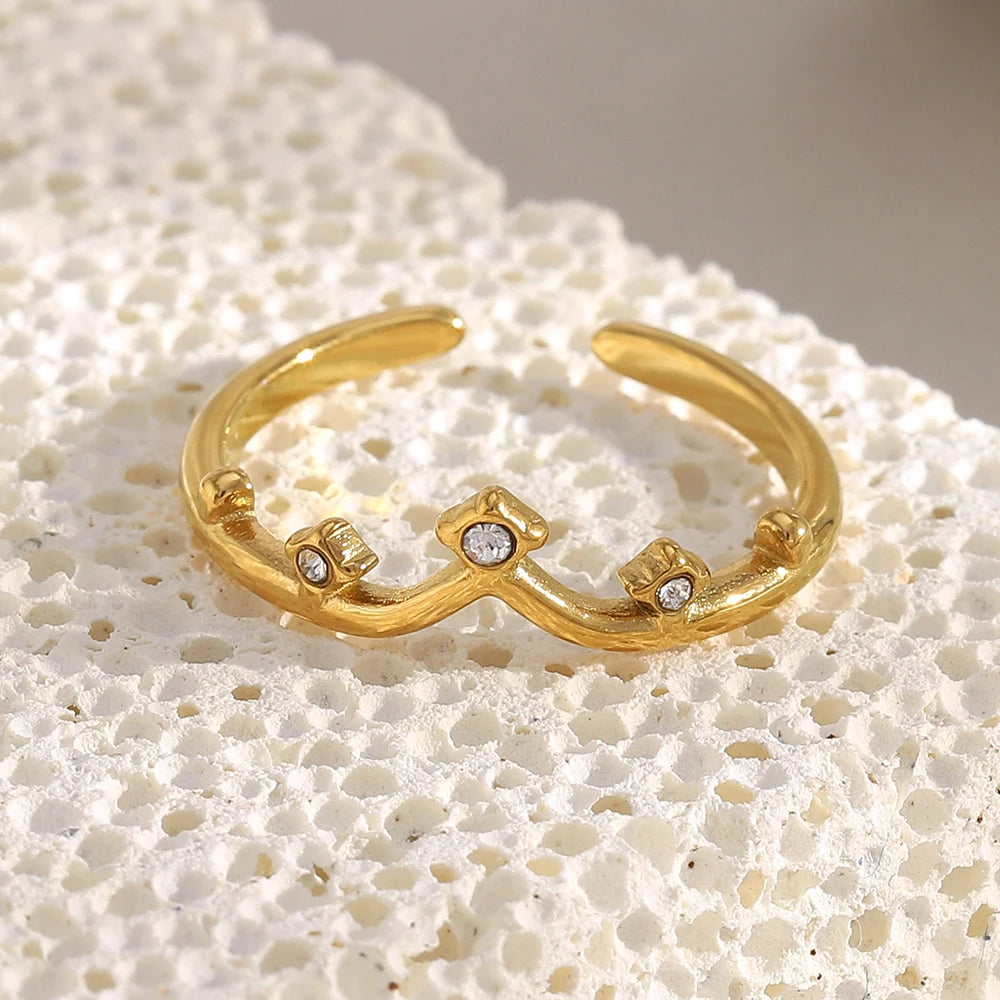 Crown Grace Ring