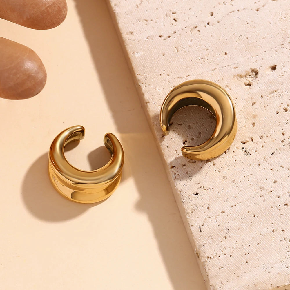 Timeless Bold Ear Clip