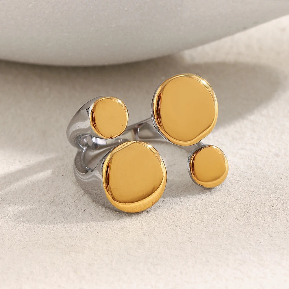 Circle Harmony Ring