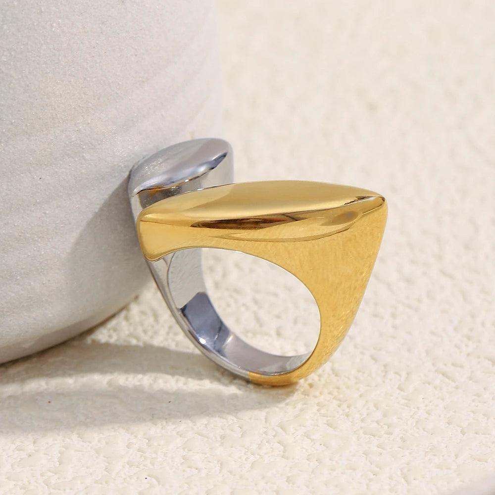 Willow Charm Ring