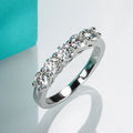 Fede Nuziale Aura in Moissanite